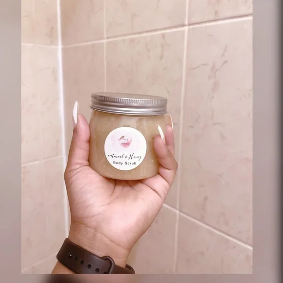 Oatmeal/Honey Sugar Scrub - Picture 4 of 5
